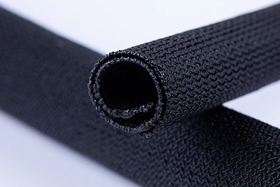 Knitted Fabric Self-Closing Wrap